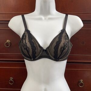Wacoal black lace bra